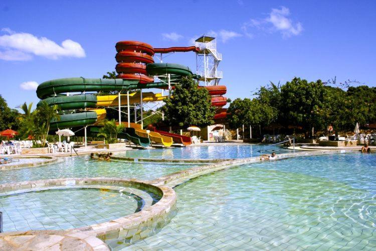 Imperio Romano - Splash E Acqua Park Aparthotel Caldas Novas Eksteriør bilde