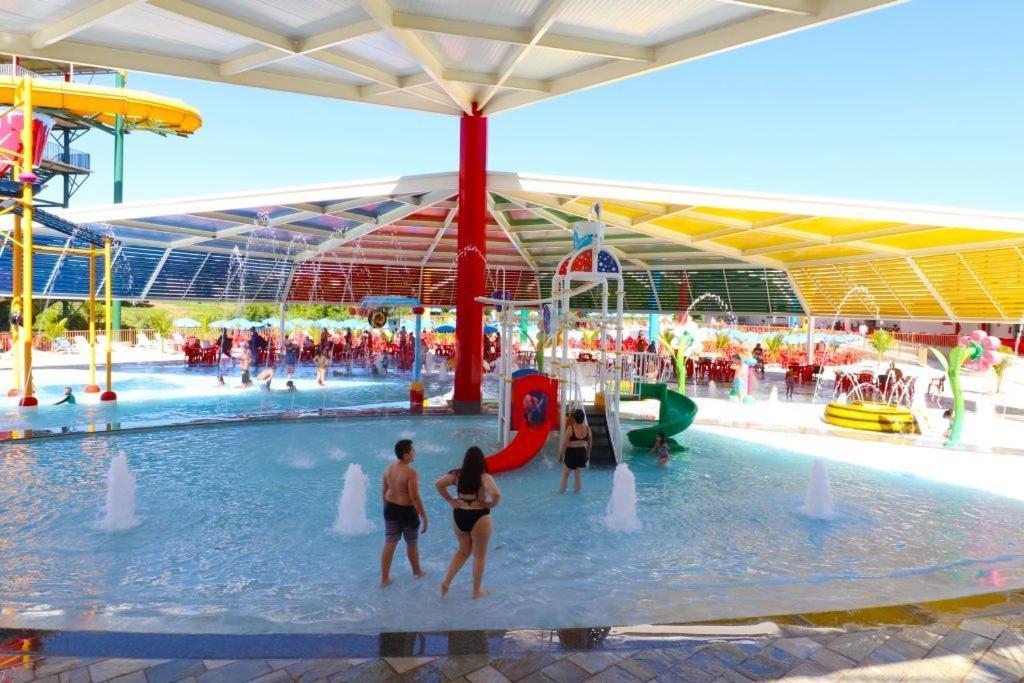 Imperio Romano - Splash E Acqua Park Aparthotel Caldas Novas Eksteriør bilde